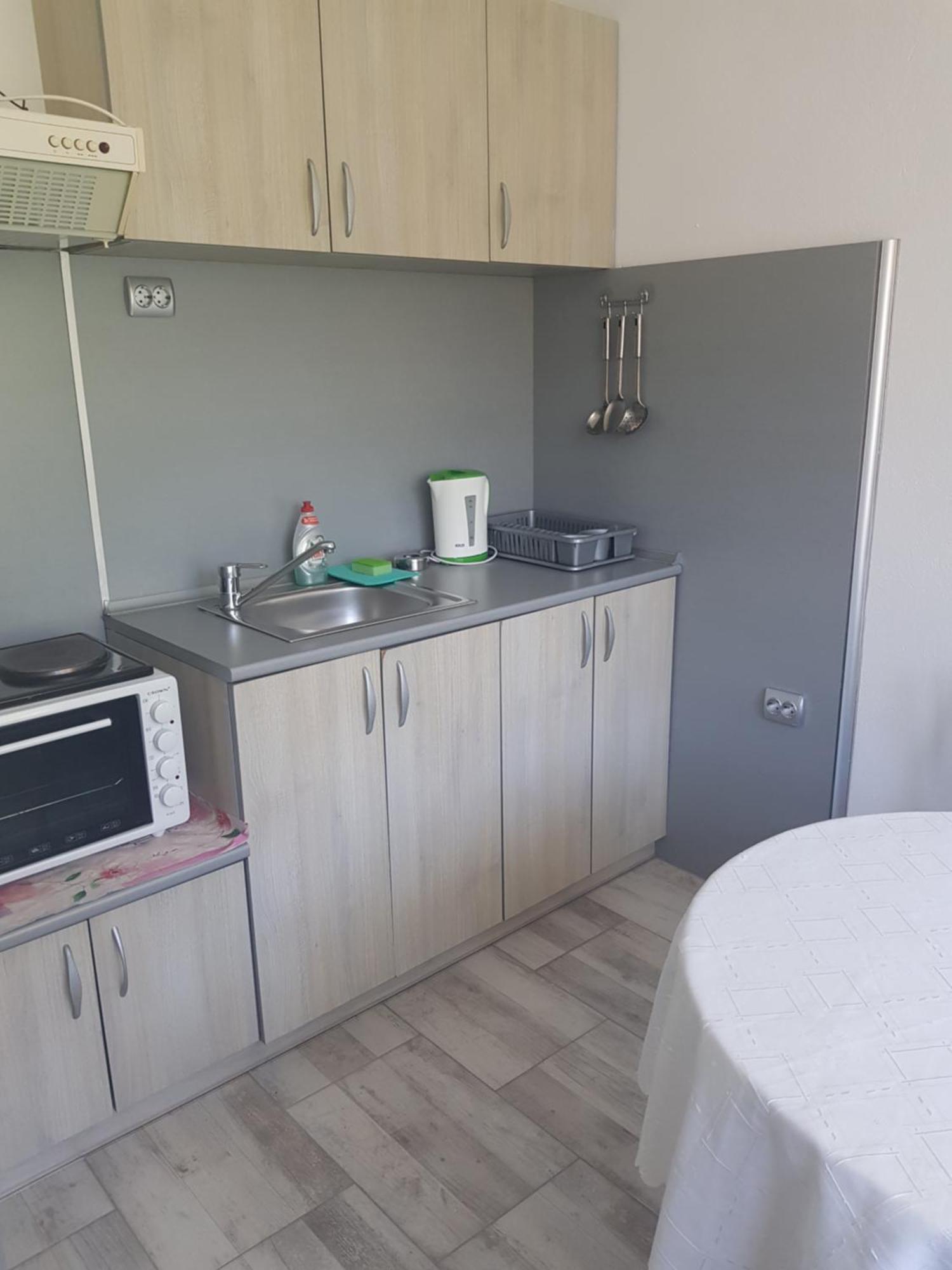 Guest Rooms Radost Balchik Exterior photo